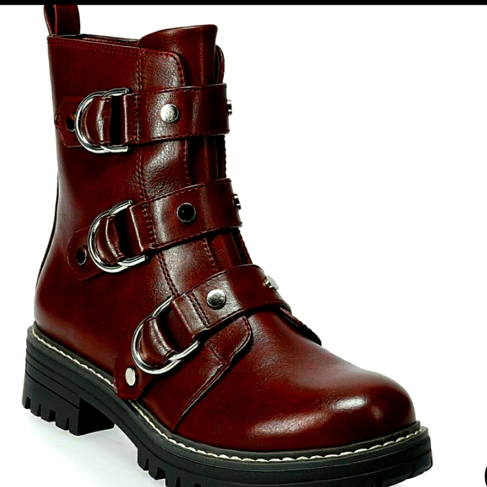 SO Buckle Combat Boots